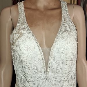 OJO #1728 size US 10 Flawlessly Beautiful